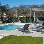 Сasa de vacaciones Mini-villa 1 *