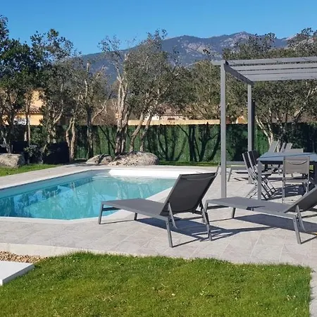 Vakantiehuis Mini-villa 1 *